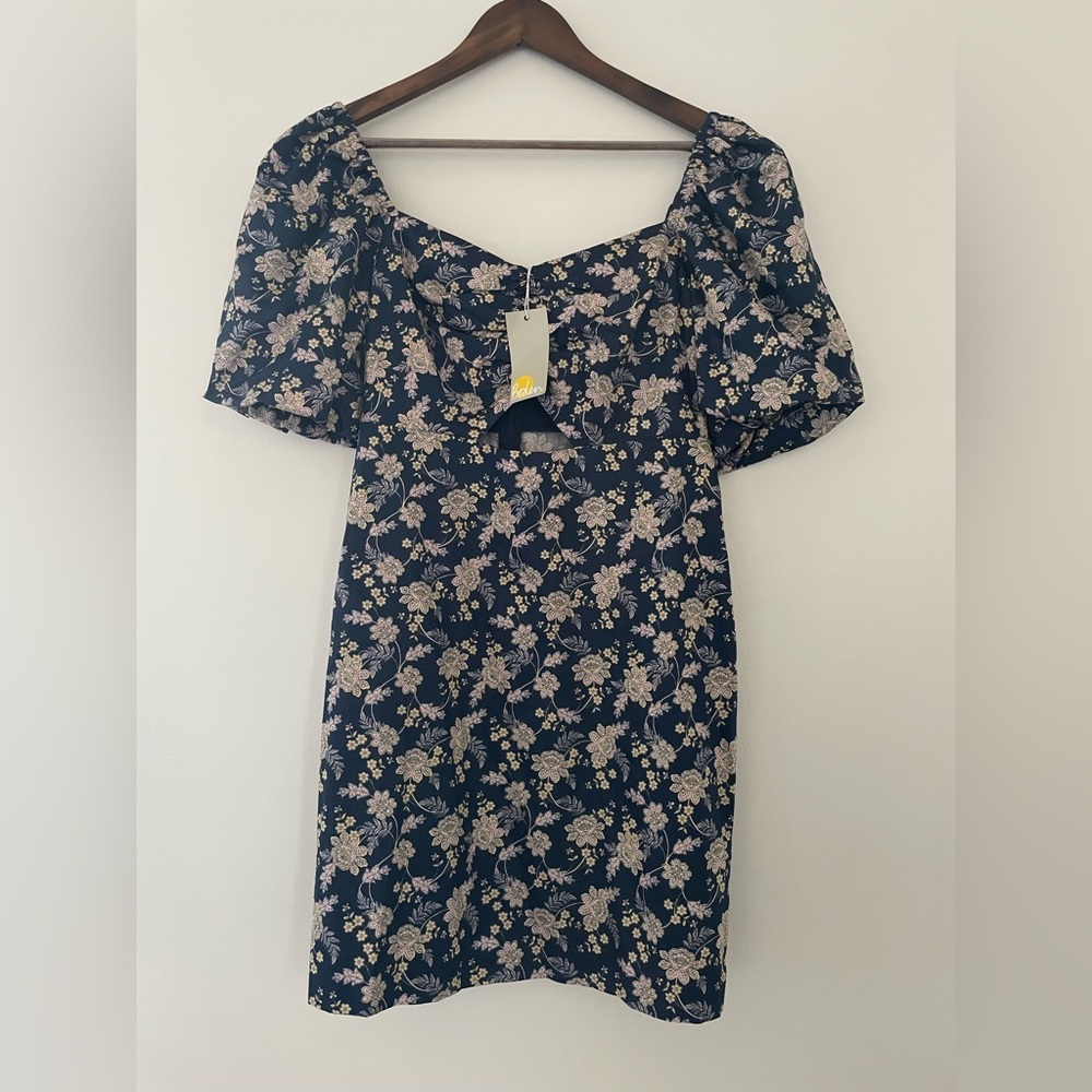 Boden Navy Floral Keyhole Cut Out Mini Dress with Puff Sleeves Size 8R US - Picture 2 of 6